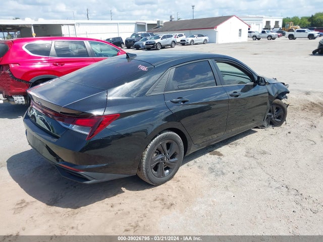 Hyundai ELANTRA SEL 2021 5NPLM4AG8MH033373 Image 4