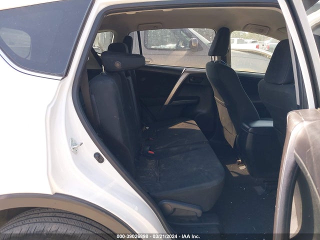 Toyota RAV4 LE 2016 JTMZFREV3GD090407 Image 8