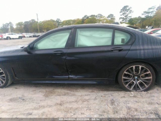 WBA7T2C07NCH19300 BMW 740 I
