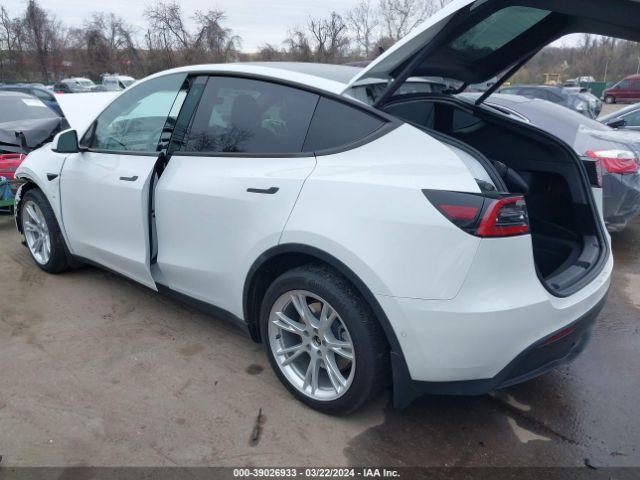 2022 TESLA MODEL Y 7SAYGDEEXNF321288 Photo 2