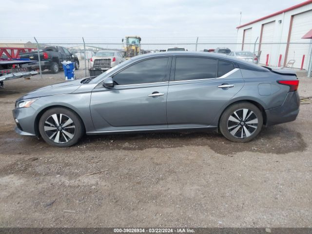 1N4BL4EV9KC245608 Nissan Altima 2.5 Sl