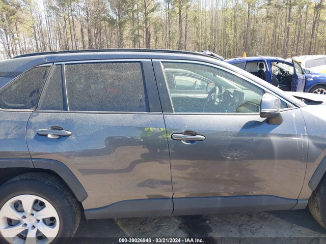 Toyota RAV4 LE 2019 JTMG1RFV3KD016434 Image 13