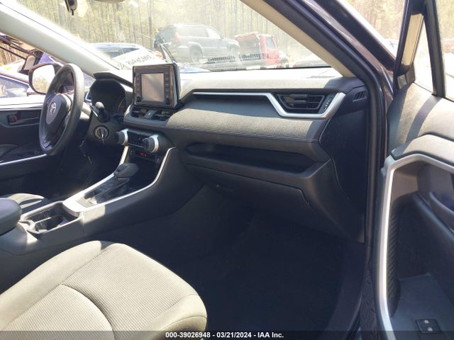 Toyota RAV4 LE 2019 JTMG1RFV3KD016434 Image 5