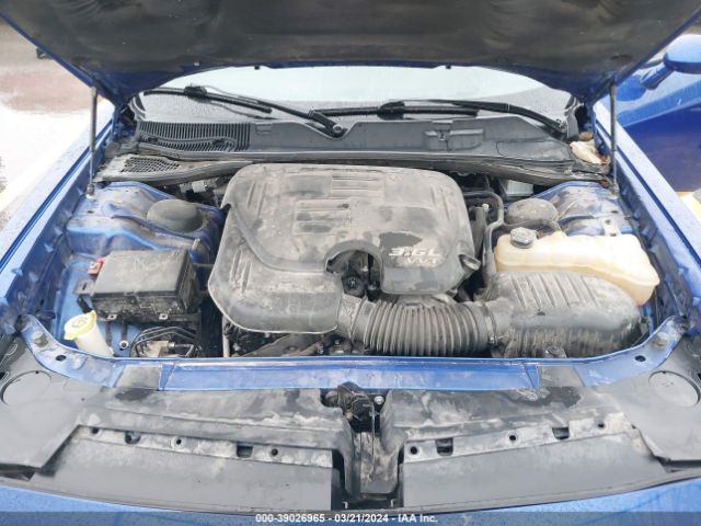 2C3CDZAG0JH199585 Dodge Challenger Sxt