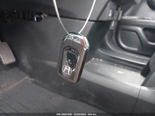 5FNRL6H88NB043795 Honda Odyssey Touring