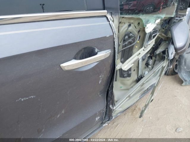 5FNRL6H88NB043795 Honda Odyssey Touring