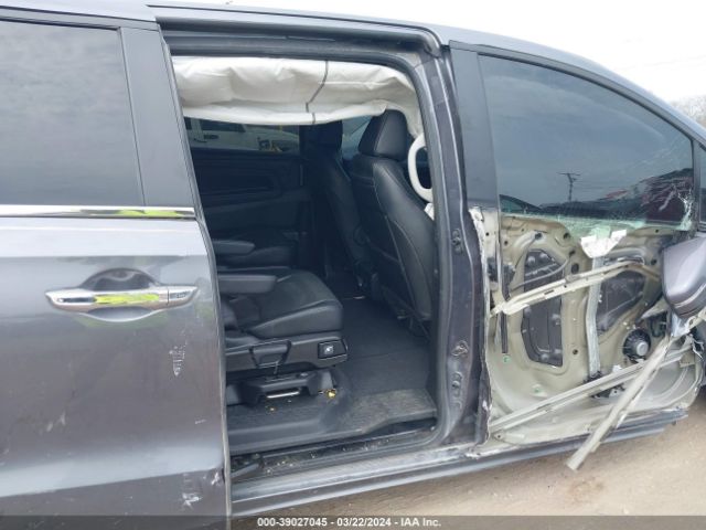 5FNRL6H88NB043795 Honda Odyssey Touring