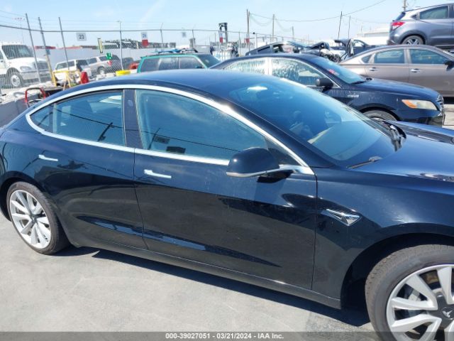 5YJ3E1EA2JF050648 Tesla Model 3 Long Range/mid Range