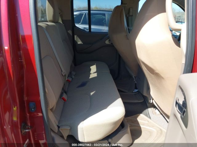 1N6AD0ER6FN701957 Nissan Frontier Sv