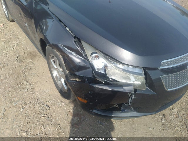 Chevrolet Cruze 1lt Auto 2014 1G1PC5SB2E7343014 Image 6