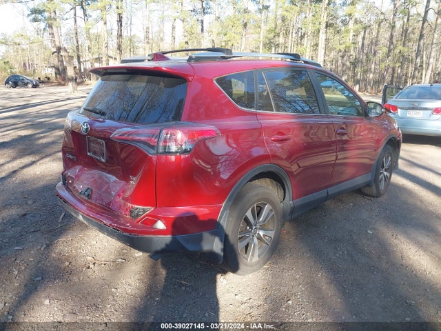 Toyota Rav4 Xle 2018 JTMRFREVXJD253755 Image 4