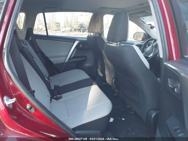Toyota Rav4 Xle 2018 JTMRFREVXJD253755 Image 8