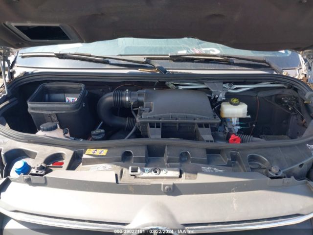 W1W4ECVY4MT068989 Mercedes-Benz Sprinter 2500 High Roof V6