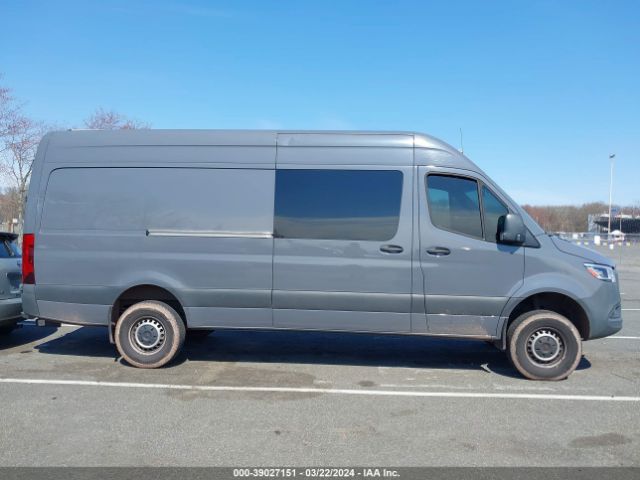 W1W4ECVY4MT068989 Mercedes-Benz Sprinter 2500 High Roof V6