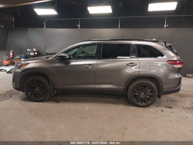 Toyota Highlander Se 2019 5TDJZRFH0KS616311 Image 14