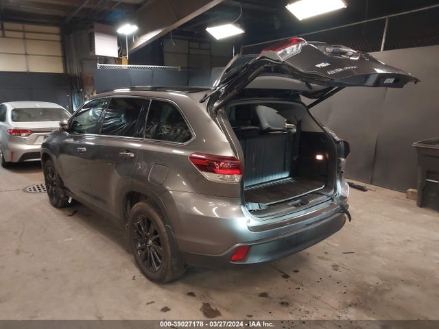 Toyota Highlander Se 2019 5TDJZRFH0KS616311 Image 3