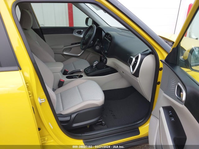 KIA SOUL LX 2020 KNDJ23AU7L7076439 Image 5