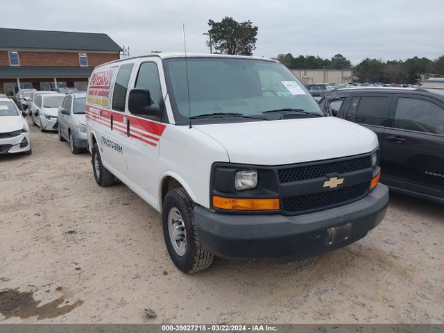 Chevrolet Express 2500 Work Van 2015 1GCWGFCF9F1202606 головне зображення