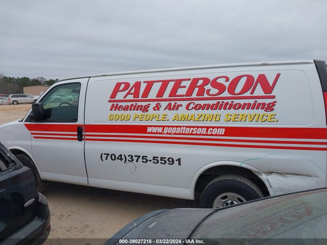 Chevrolet Express 2500 Work Van 2015 1GCWGFCF9F1202606 Image 14