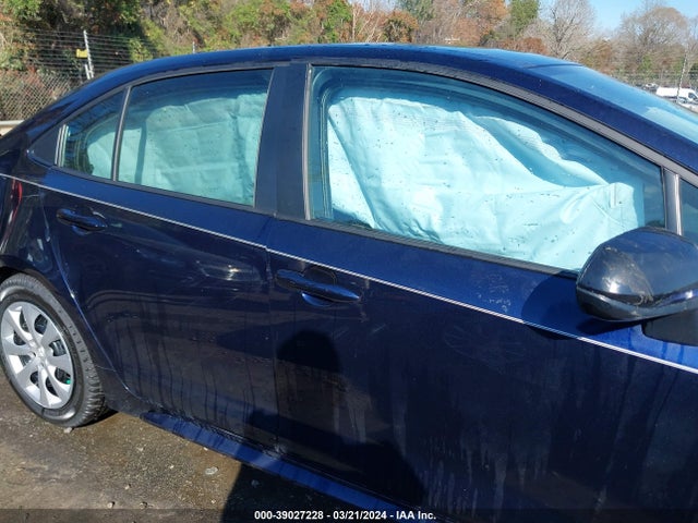 Toyota COROLLA LE 2020 5YFEPRAE2LP086275 Image 13