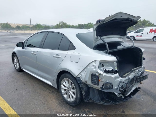 Toyota COROLLA LE 2021 5YFHPMAEXMP194855 Image 3