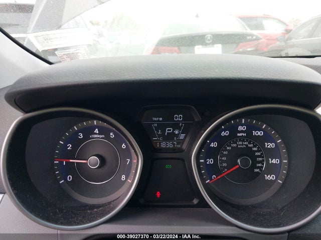 Hyundai ELANTRA SE 2014 5NPDH4AE0EH545363 Image 7