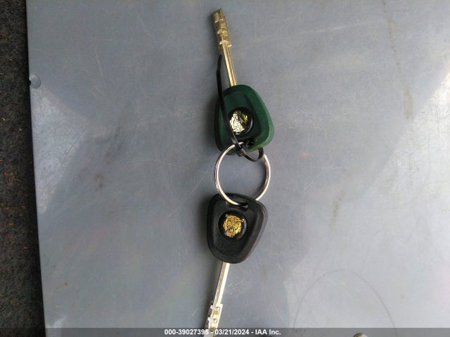 2001 JAGUAR XJ8 SAJDA24C21LF25841 Photo 10