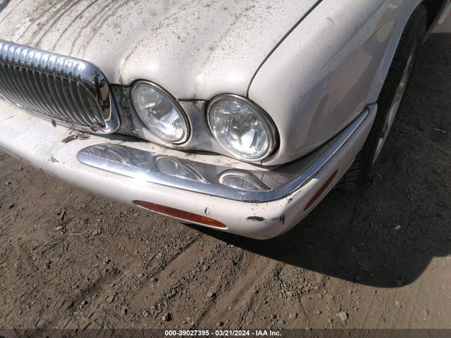 2001 JAGUAR XJ8 SAJDA24C21LF25841 Photo 5
