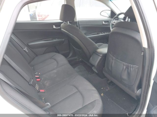 KNAGT4L30J5212904 KIA Optima Lx