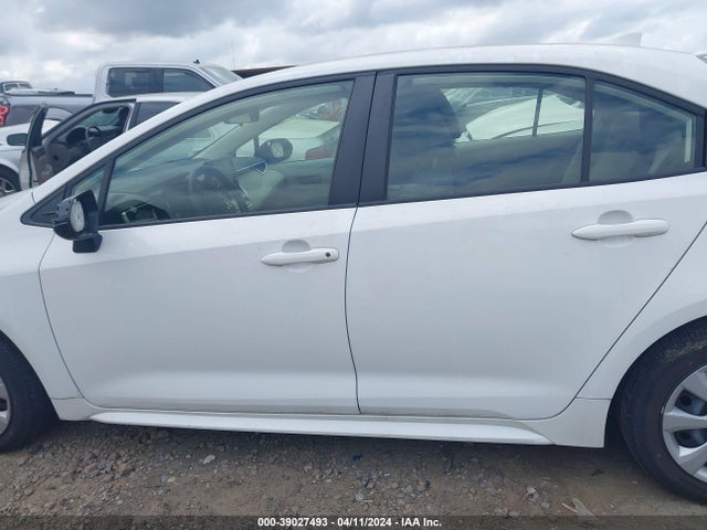 Toyota COROLLA LE 2022 JTDEPMAE4NJ200349 Image 14