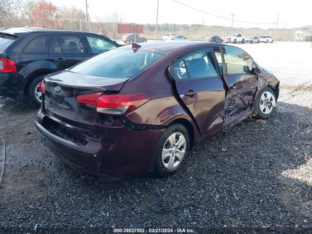 KIA FORTE LX 2017 3KPFK4A76HE078616 Image 4