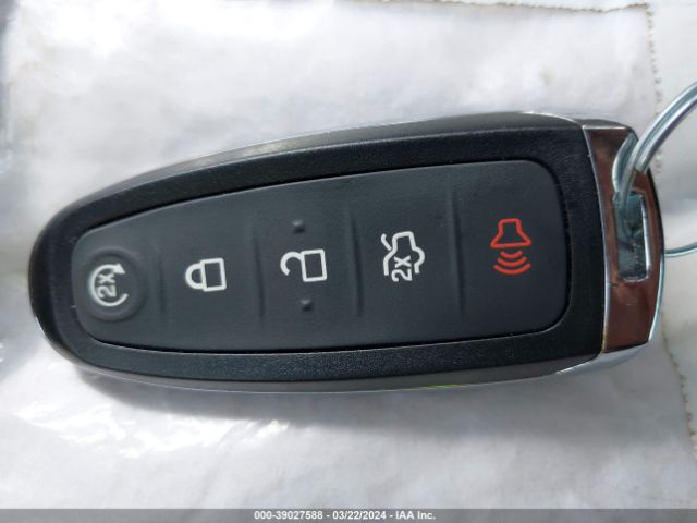 2LMDJ6JK3EBL13714 Lincoln MKX
