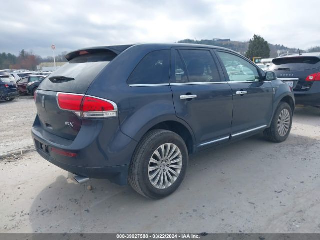 2LMDJ6JK3EBL13714 Lincoln MKX