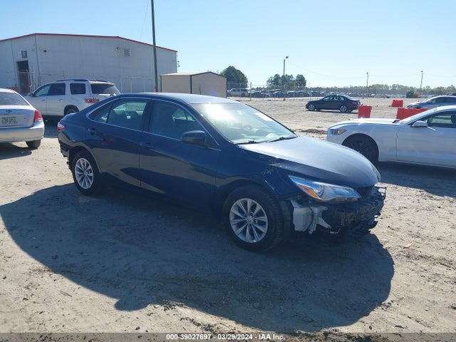 Toyota CAMRY LE 2017 4T1BF1FK8HU710933 main image