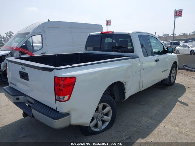 Nissan TITAN S 2014 1N6AA0CH9EN503195 Image 4