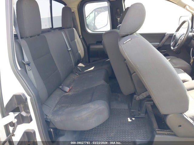 Nissan TITAN S 2014 1N6AA0CH9EN503195 Image 8