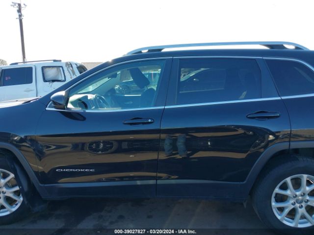 1C4PJMCS1GW251701 Jeep Cherokee Latitude