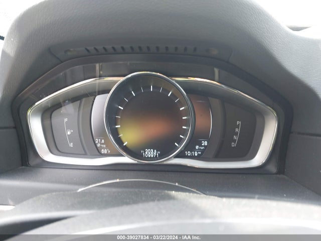 YV4612NM3G1265317 Volvo Xc70 T5 Platinum