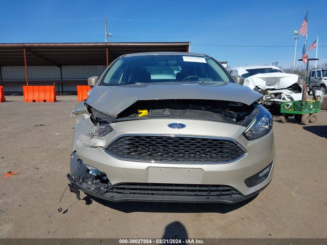 Ford FOCUS SEL 2017 1FADP3H2XHL318146 Image 6