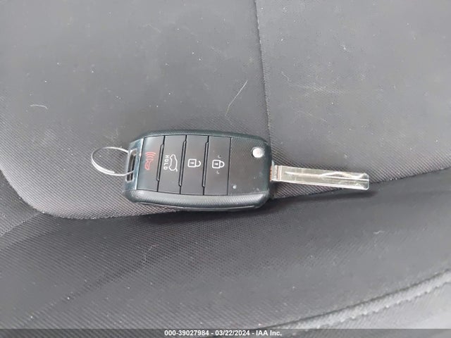 KIA Soul 2015 KNDJN2A20F7801285 Image 11
