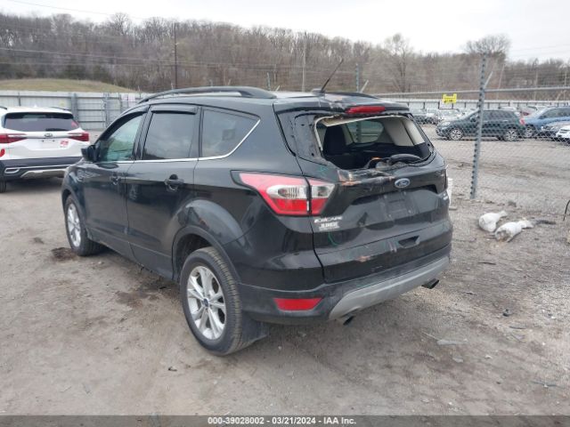 1FMCU0GD7HUC86441 Ford ESCAPE SE