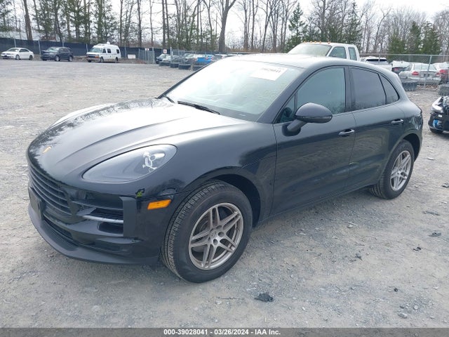 2020 PORSCHE MACAN WP1AA2A55LLB03570 Photo 1