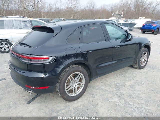 2020 PORSCHE MACAN WP1AA2A55LLB03570 Photo 3
