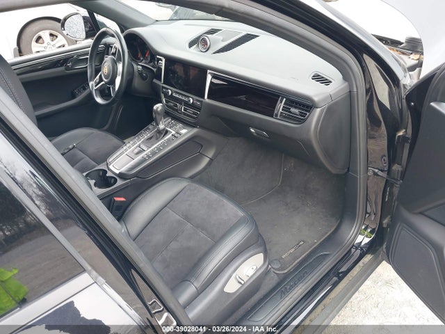 2020 PORSCHE MACAN WP1AA2A55LLB03570 Photo 4