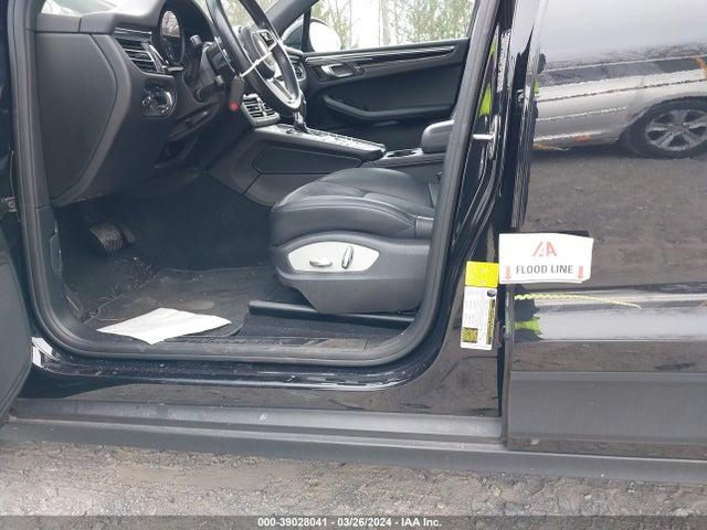 2020 PORSCHE MACAN WP1AA2A55LLB03570 Photo 5