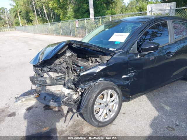 3MYDLBZV5GY113107 Scion IA