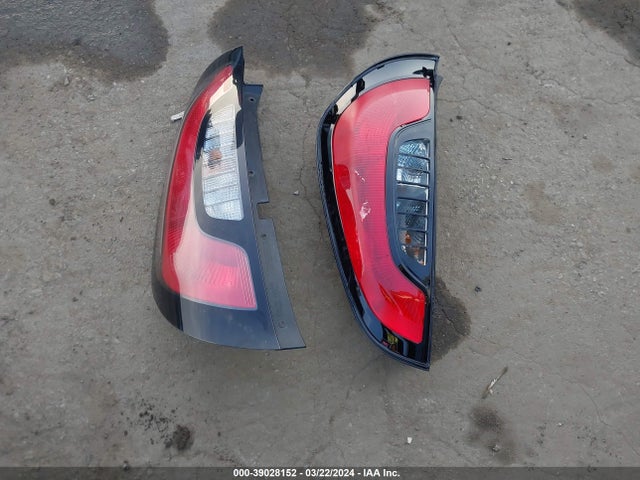 KIA SOUL + 2016 KNDJP3A5XG7391249 Image 12