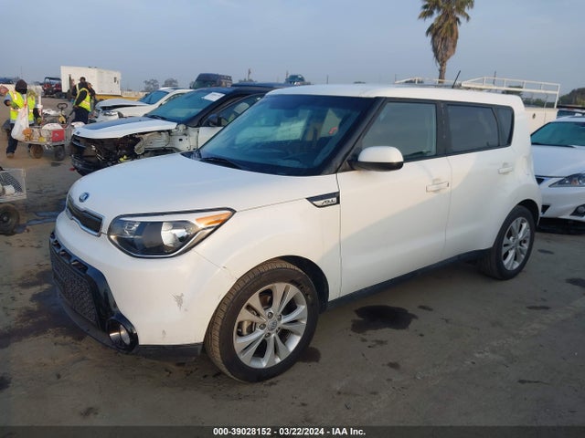 KIA SOUL + 2016 KNDJP3A5XG7391249 Image 2
