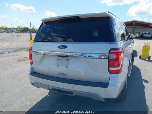 1FMJK1HT8JEA51717 Ford Expedition Max Xlt