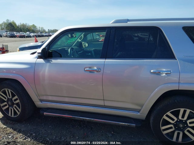 Toyota 4runner Limited 2022 JTEKU5JR0N6037346 Image 14